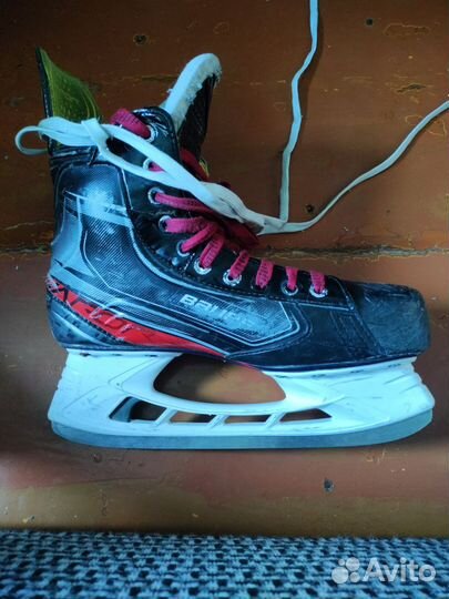 Хоккейные коньки bauer 45 размер