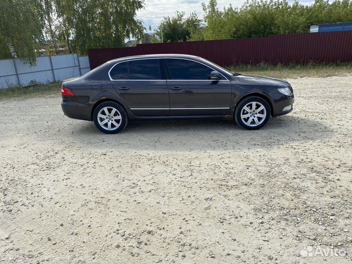 Skoda Superb 1.8 AT, 2011, 220 000 км