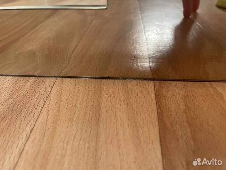 Зеркало настенное