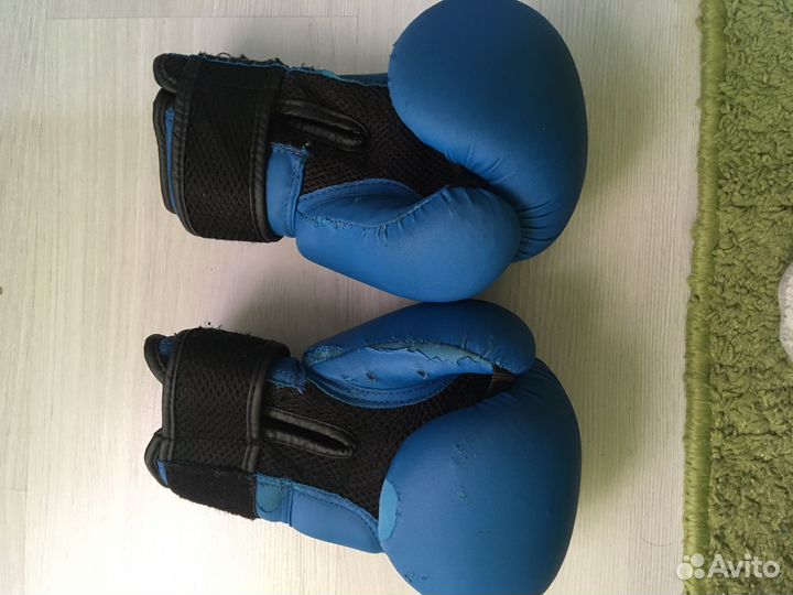 Боксерские перчатки 6 oz