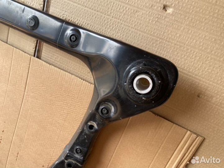 Подрамник передний Toyota Camry V70/V75 2018-2023