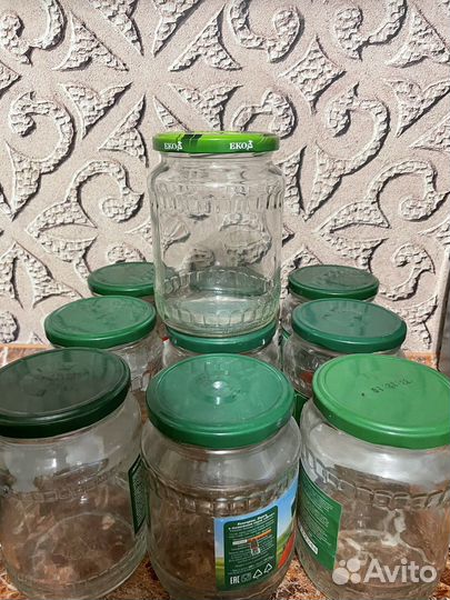 Банка стеклянные 0,68 с крышками