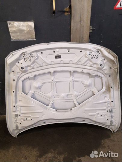 Капот бмв ф30