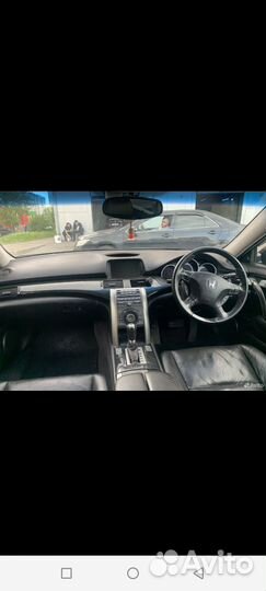 Honda Legend, 2011