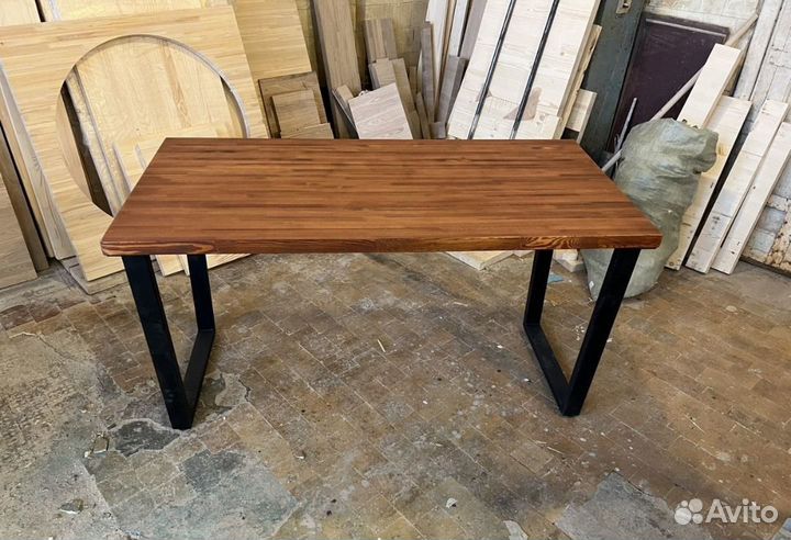 Компьютерный стол массив дуб