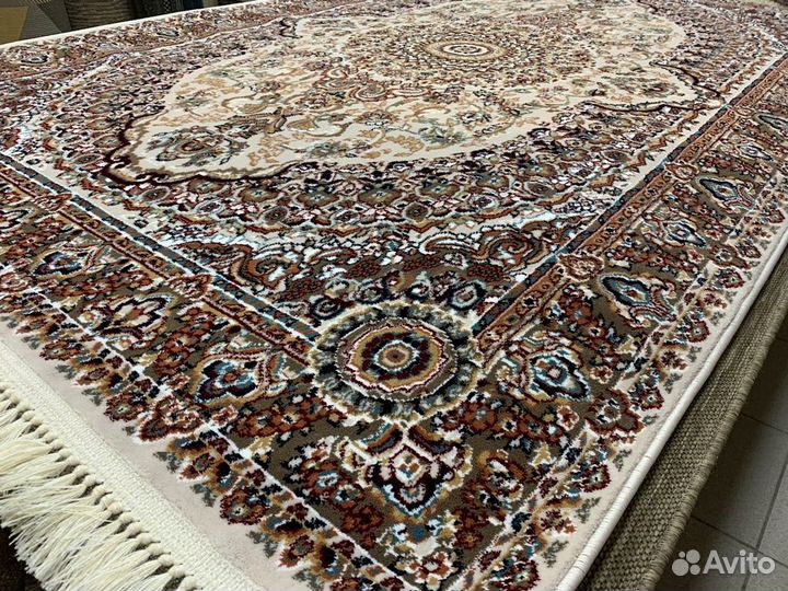 Ковер размером : 2.40х3.40 (№ 29208) новый