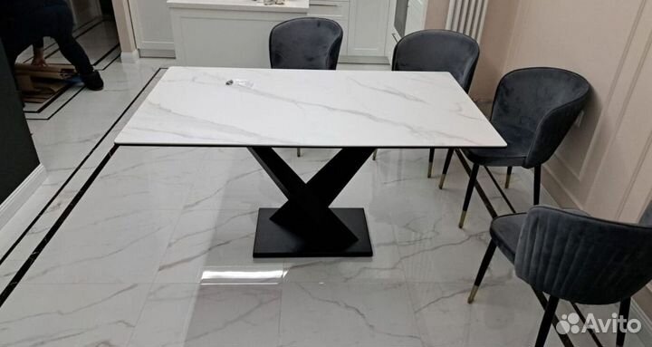 Стол из керамогранита STK-17370