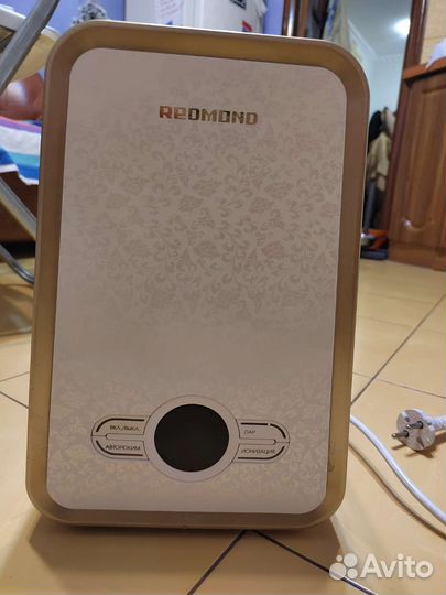 Увлажнитель воздуха redmond