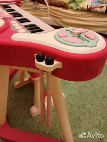 Детское пианино со стульчиком