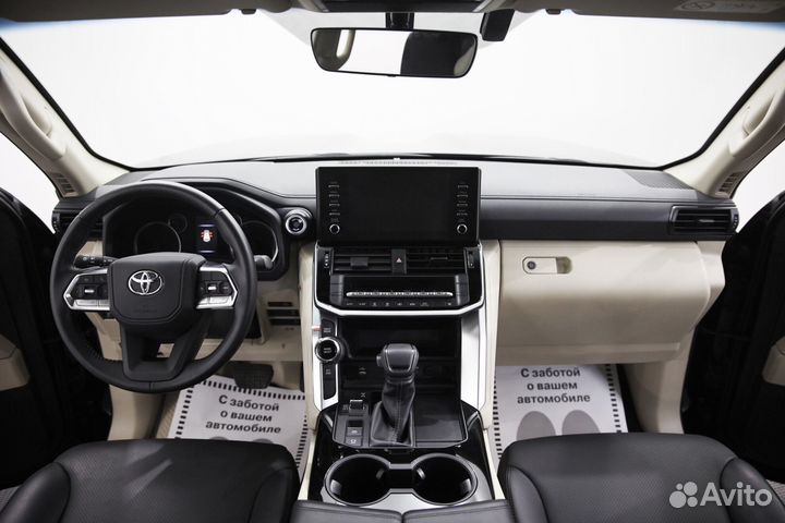 Toyota Land Cruiser 3.3 AT, 2022, 3 000 км