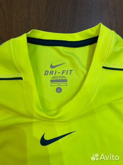 Футболка Nike