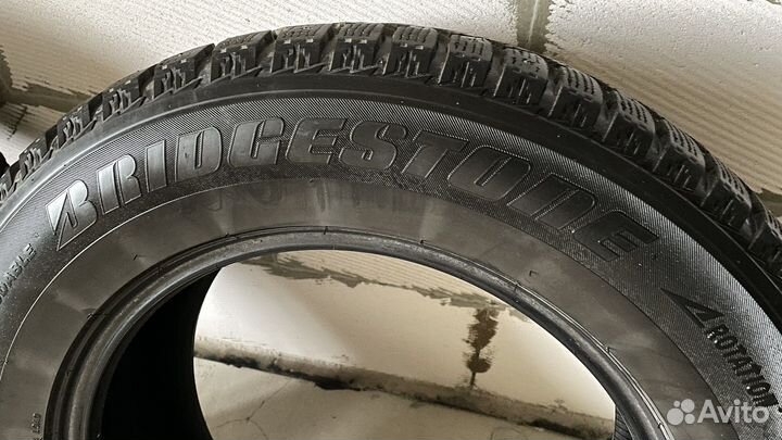 Bridgestone Ice Cruiser 7000 265/60 R18 114T