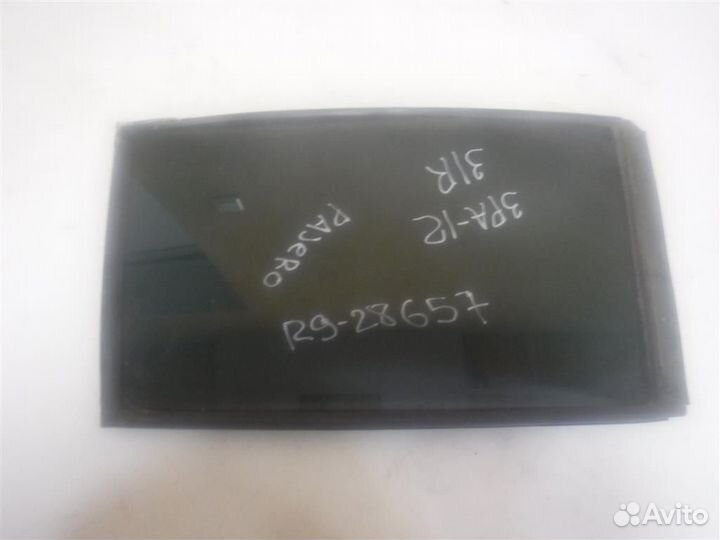 Стекло двери задней правой (форточка) Mitsubishi