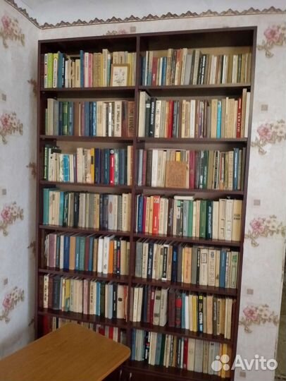 Книжные полки массив