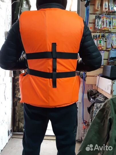 Спасательный жилет