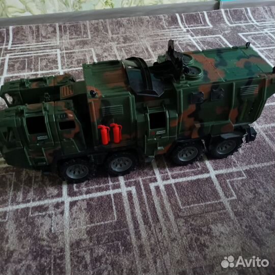 Игрушка грузовик