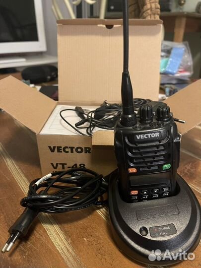 Рация vector vt 48