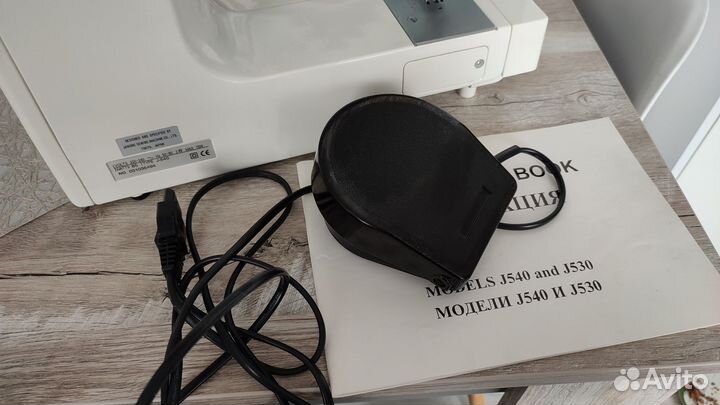 Швейная машинка Janome j540