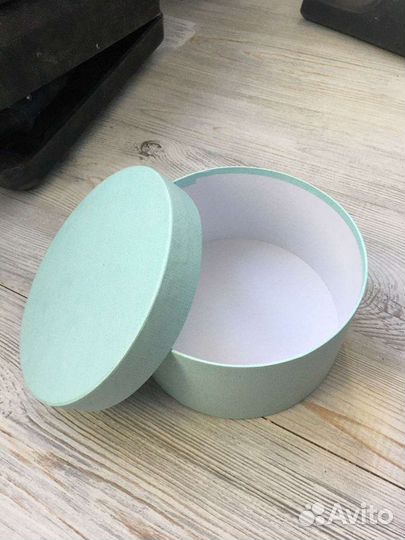 Подарочные коробки