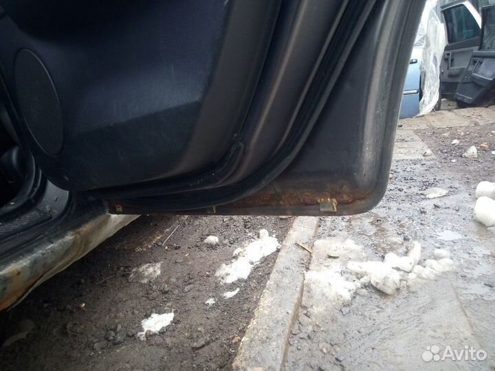 Дверь задняя правая Мазда 6