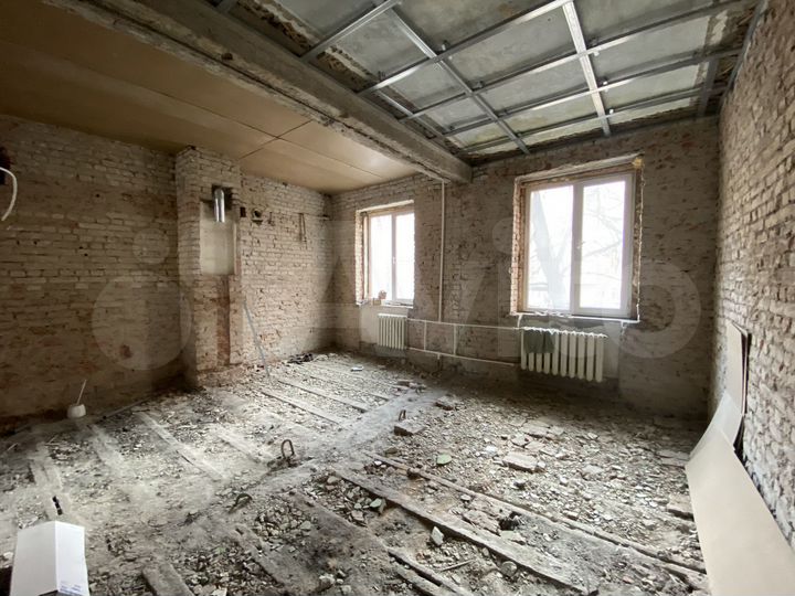 2-к. квартира, 54 м², 2/5 эт.