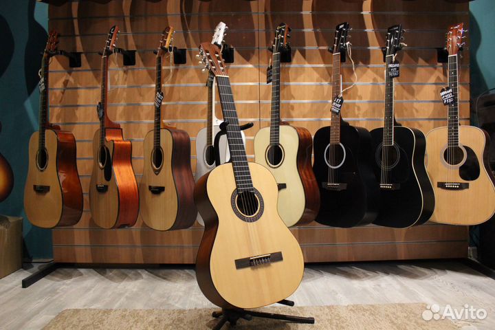 Flight C-125 NA, классическая гитара новая