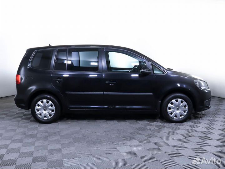 Volkswagen Touran 1.4 AMT, 2011, 136 000 км