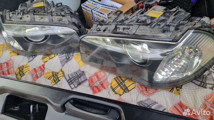 Фара правая би ксенон бмв Х3 Е83 до рест