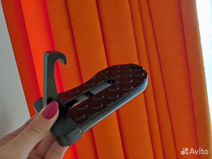 Подножка (ступенька) для доступа на крышу автомоби