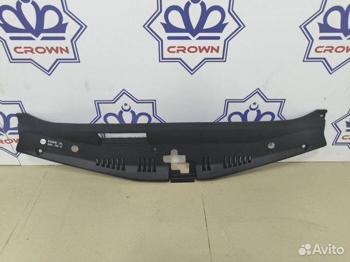 Накладка на панель радиатора Toyota Camry XV70