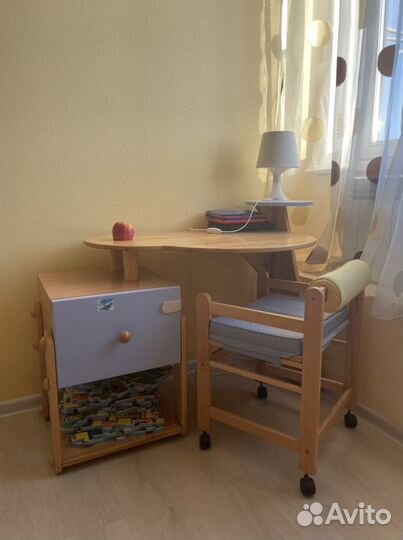 Детский мебельный гарнитур
