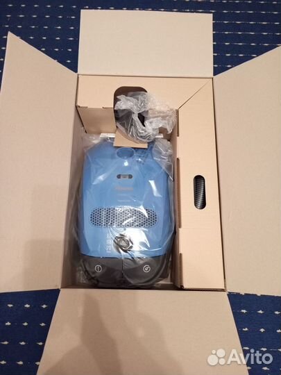 Пылесос Miele Classic C1