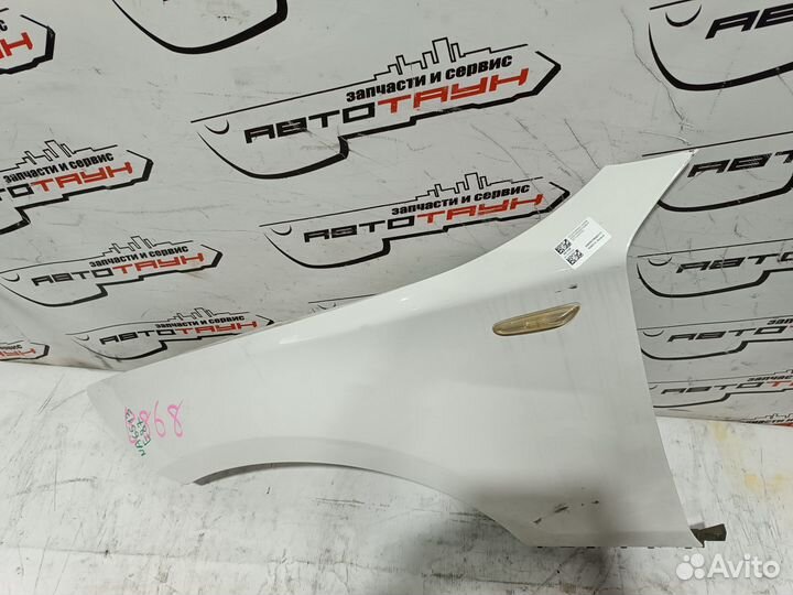 Крыло BMW 1-series E81 E82 E87 E88 41357133227 переднее левое белый NA6513