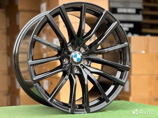 Диск литой разношир. Replica BMW 742M R20 5x112