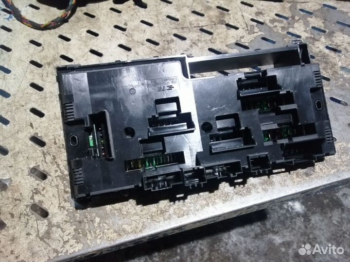 Блок предохранителей BMW X4 F26 X3 F25