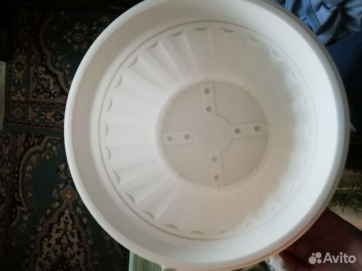 Цветочный горшок большой