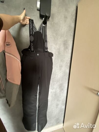 Горнолыжный костюм женский