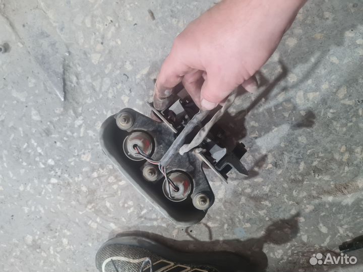 Kawasaki zzr 400 600 стоп сигнал фонарь