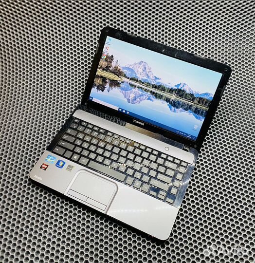 Ноутбук Toshiba i5/500gb/13,3