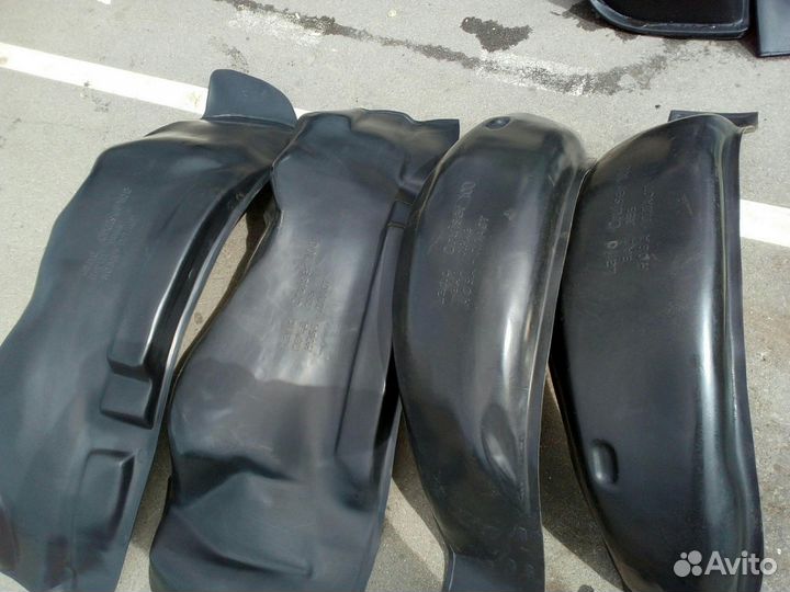 Подкрылки land Cruiser 100 комплект 4шт