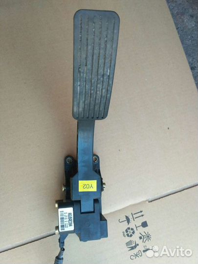 Педаль газа