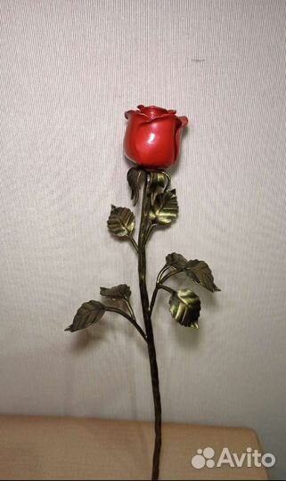Кованая роза