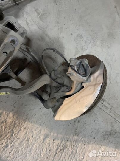 Кулак поворотный передний bmw e65 66