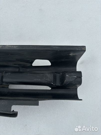 Усилитель бампера лада приора