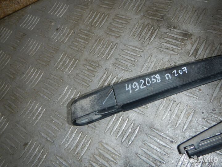 Поводок стеклоочистителя заднего, Peugeot (Пежо)