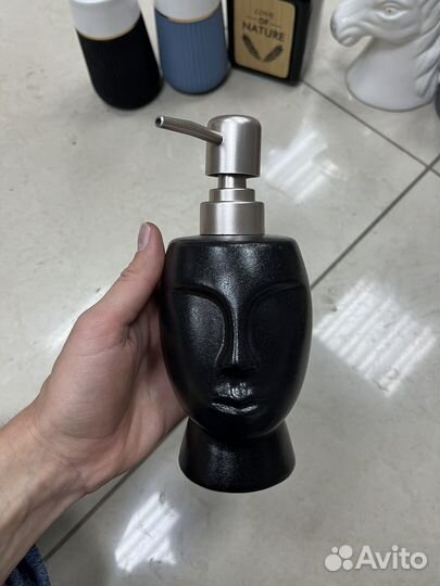 Дозатор для жидкого мыла