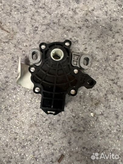 Датчик положения селектора АКПП Kia Ceed CD 1.6