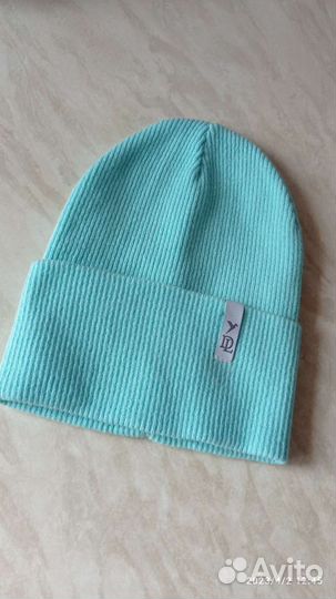 Шапка для девочки жёлтая, бирюзовая весна