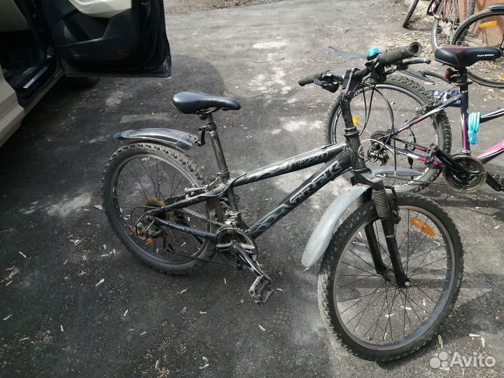 Продаю велосипед Trek 220