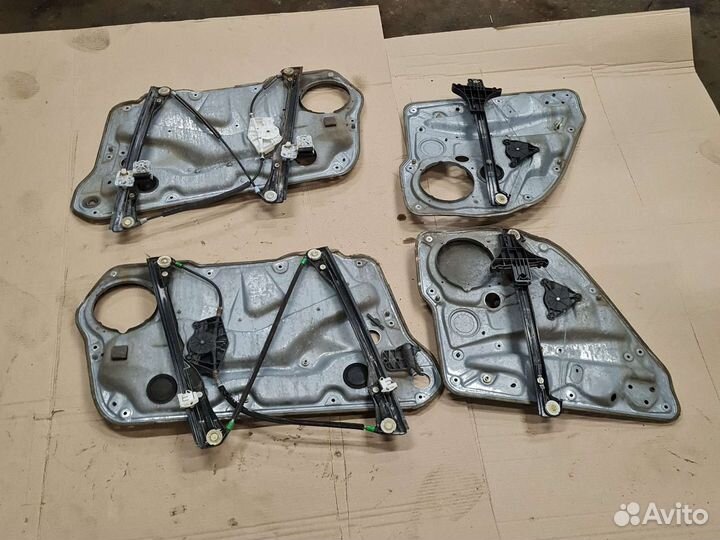 Стеклоподъемник Volkswagen Bora A4 Golf 4